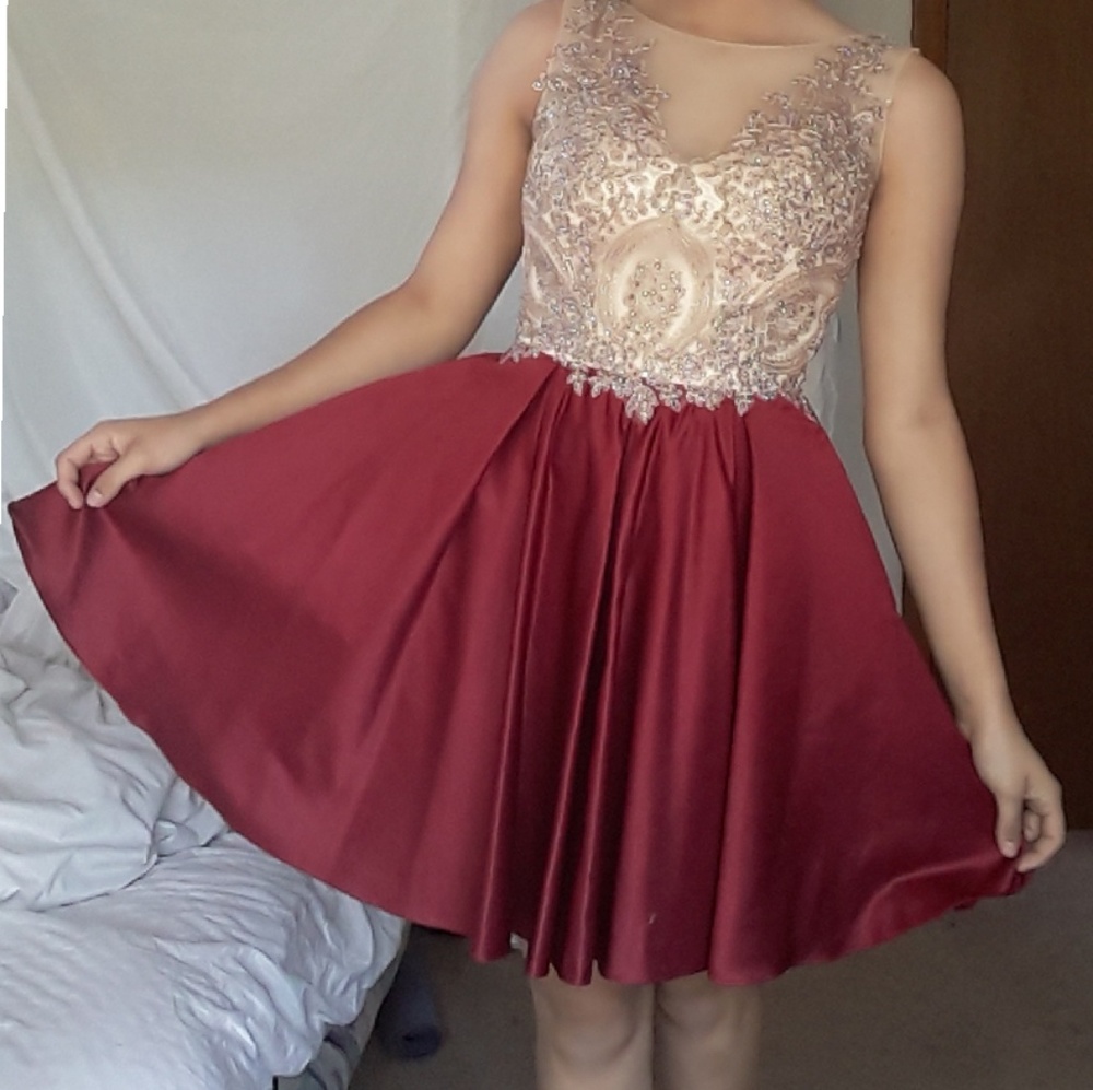 Prom dress - Picture 4 of 6